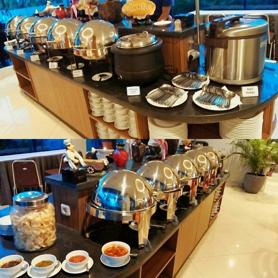News Hotel Waru Sidoarjo Экстерьер фото